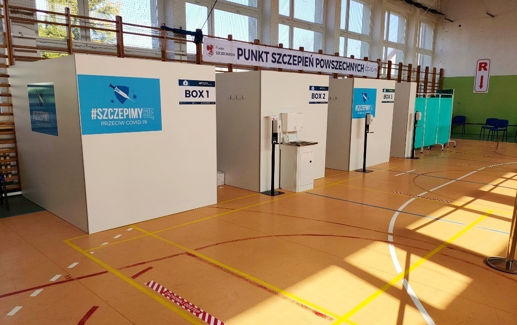 Zdjęcie do Przedstawiciele NFZ wizytowali Powiatowy Punkt Szczepień Powszechnych