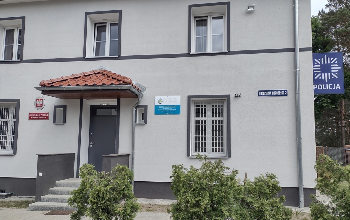 Zdjęcie do 150 tys. zł na remont komisariatu w Bornem Sulinowie 