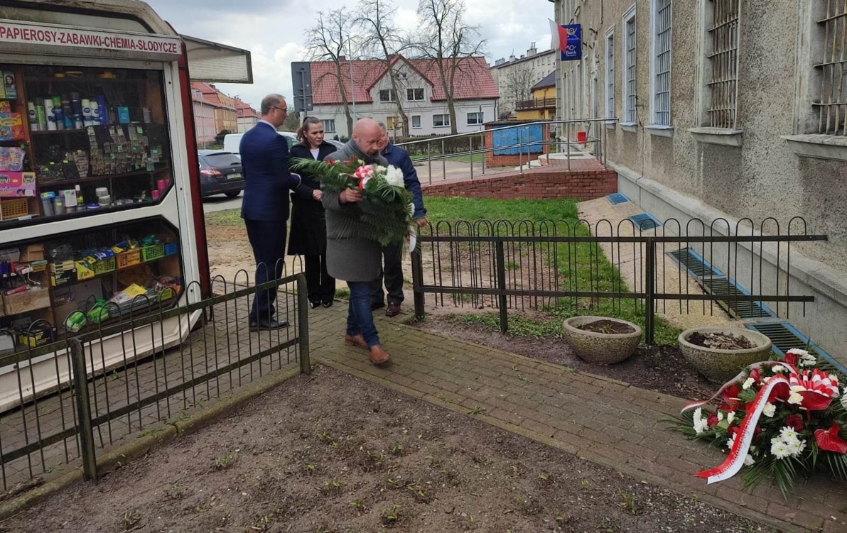 Zdjęcie do 83. rocznica zbrodni katyńskiej