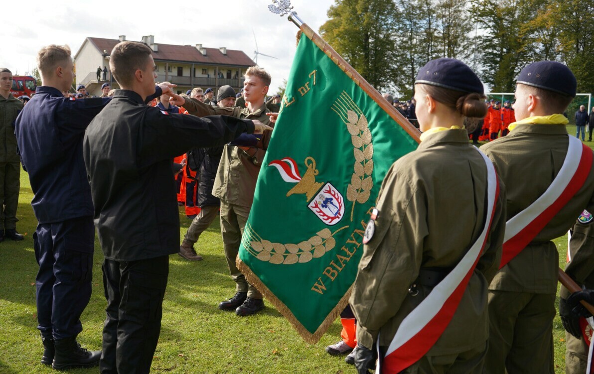 Zdjęcie do Ślubowanie klas mundurowych