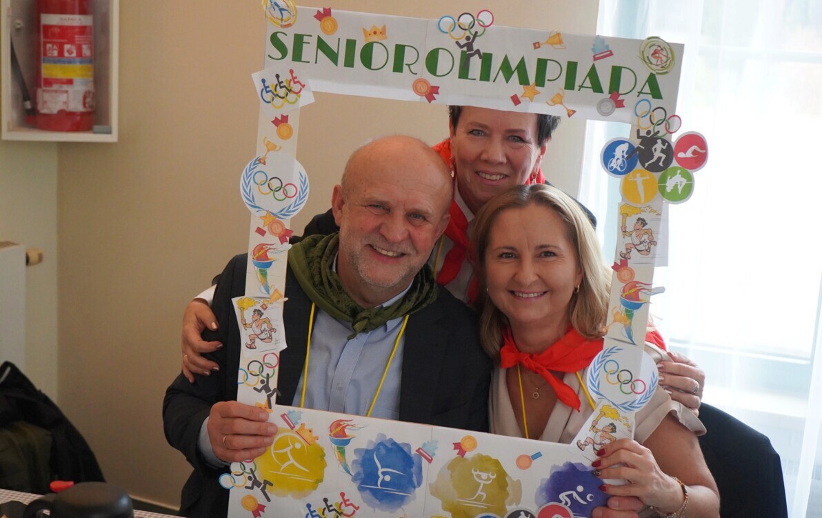 Zdjęcie do "Senior Olimpiada" w borneńskim DPS