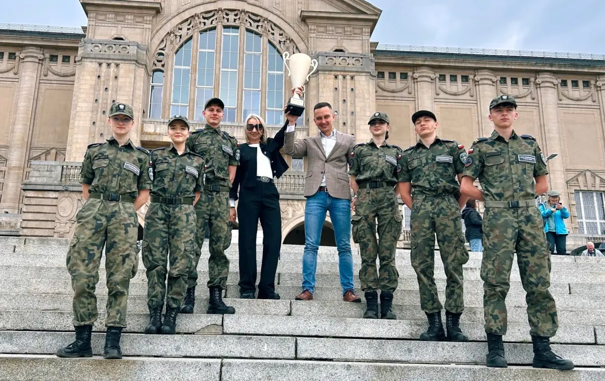 kadeci-z-bialego-boru-ponownie-mistrzami