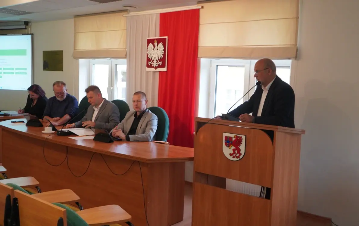 Za nami XIX (nadzwyczajna) sesja Rady Powiatu w Szczecinku