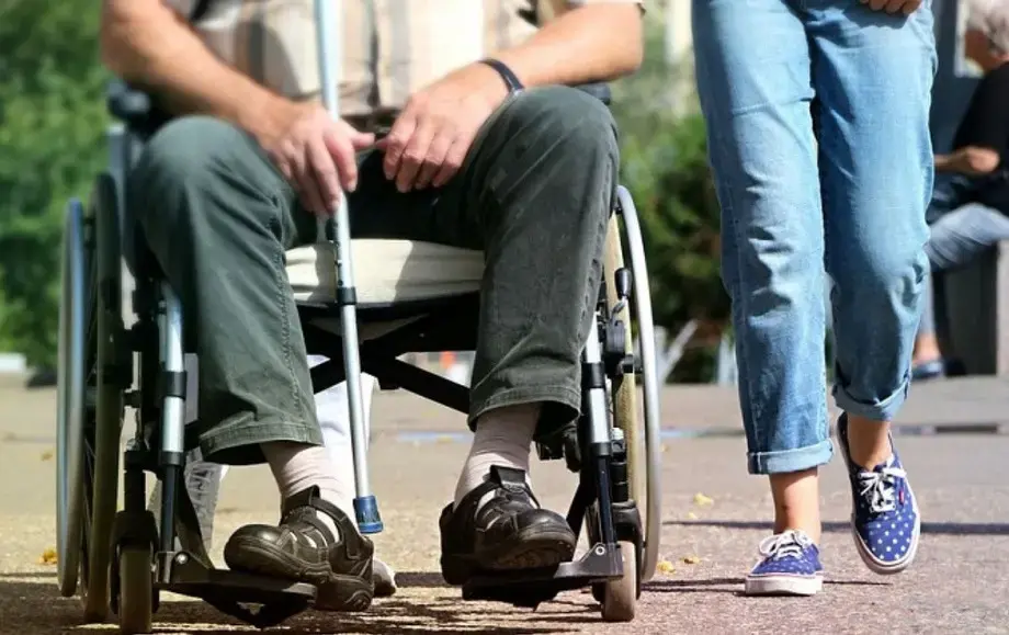 Zdjęcie do Konsultacje społeczne projektu Powiatowego Programu Działań na Rzecz Os&oacute;b Niepełnosprawnych na lata 2026&ndash;2030