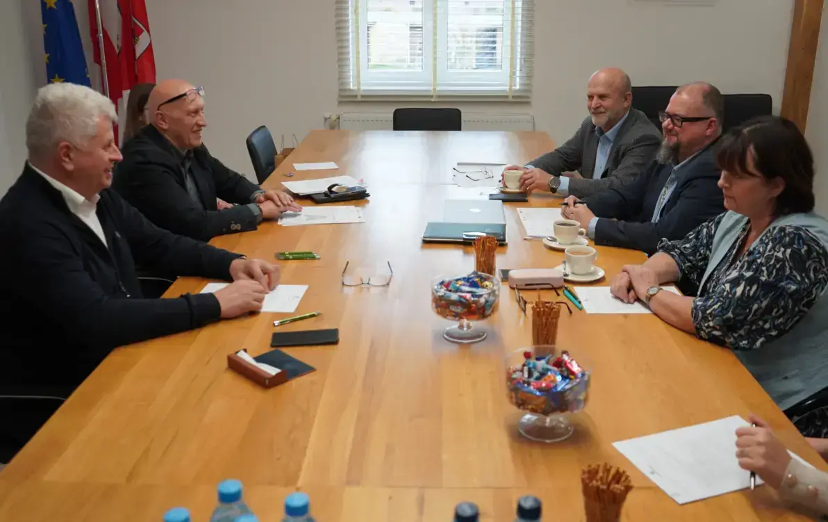 Zdjęcie do Obradował Zarząd LGD POJEZIERZE RAZEM 