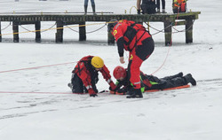 Zdjęcie do Na kruchym lodzie &ndash; ćwiczenia ku przestrodze