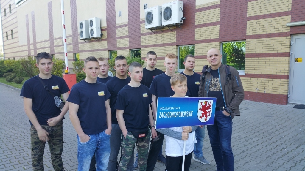 Zespół Szkół Technicznych W Szczecinku Zespół Szkół Technicznych w Szczecinku - Powiat Szczecinecki