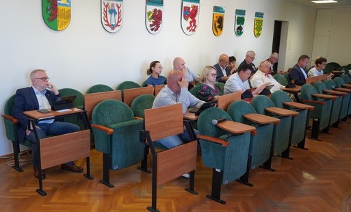 Zdjęcie do Za nami 35 (nadzwyczajna) sesja Rady Powiatu 