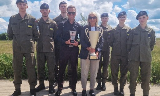 Zdjęcie do Zesp&oacute;ł Szk&oacute;ł Nr 7 w Białym Borze wywalczył awans na Centralny Zlot Klas Wojskowych &ndash; Ustka 2026