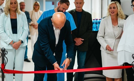 Zdjęcie do Nowy blok operacyjny szczecineckiego szpitala oficjalnie otwarty