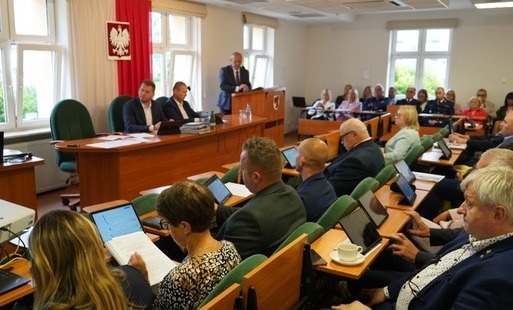Zdjęcie do 15 września odbędzie się 38. sesja Rady Powiatu