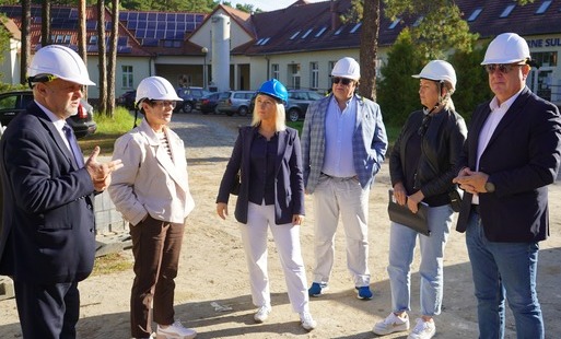 Zdjęcie do Zarząd sprawdził postęp prac przy WTZ
